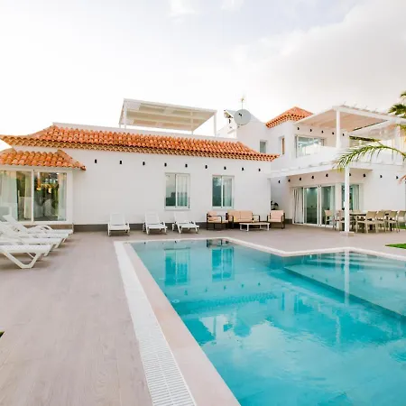 Luxury Your Private Oasis Of Exclusivity Hébergement de vacances