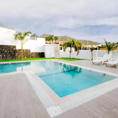 Holiday home Luxury Your Private Oasis Of Exclusivity *