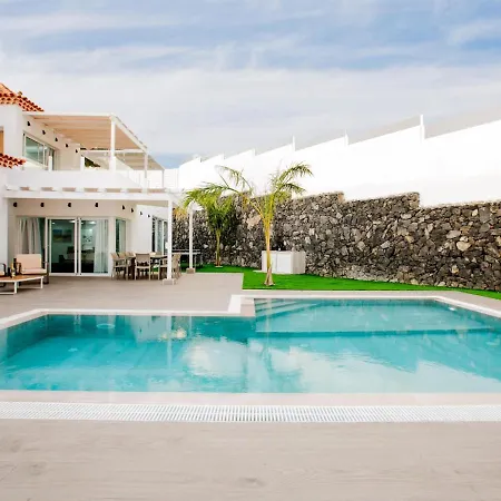 Holiday home Luxury Your Private Oasis Of Exclusivity *