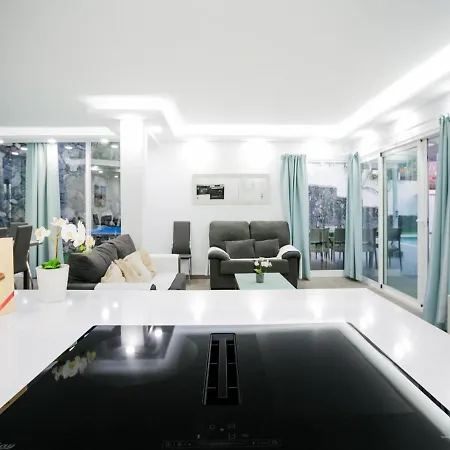 Luxury Your Private Oasis Of Exclusivity Holiday home *