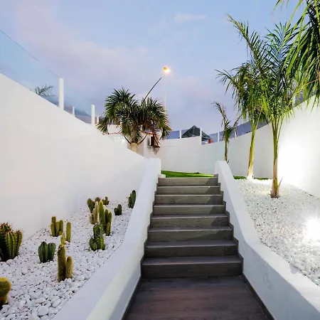 Holiday home Luxury Your Private Oasis Of Exclusivity *